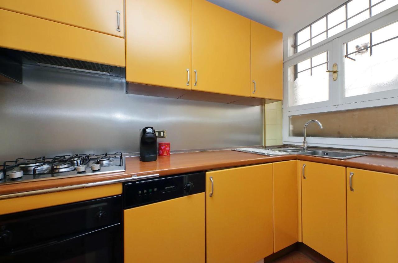 Leonina4 Cozy Apartment Рим Екстер'єр фото