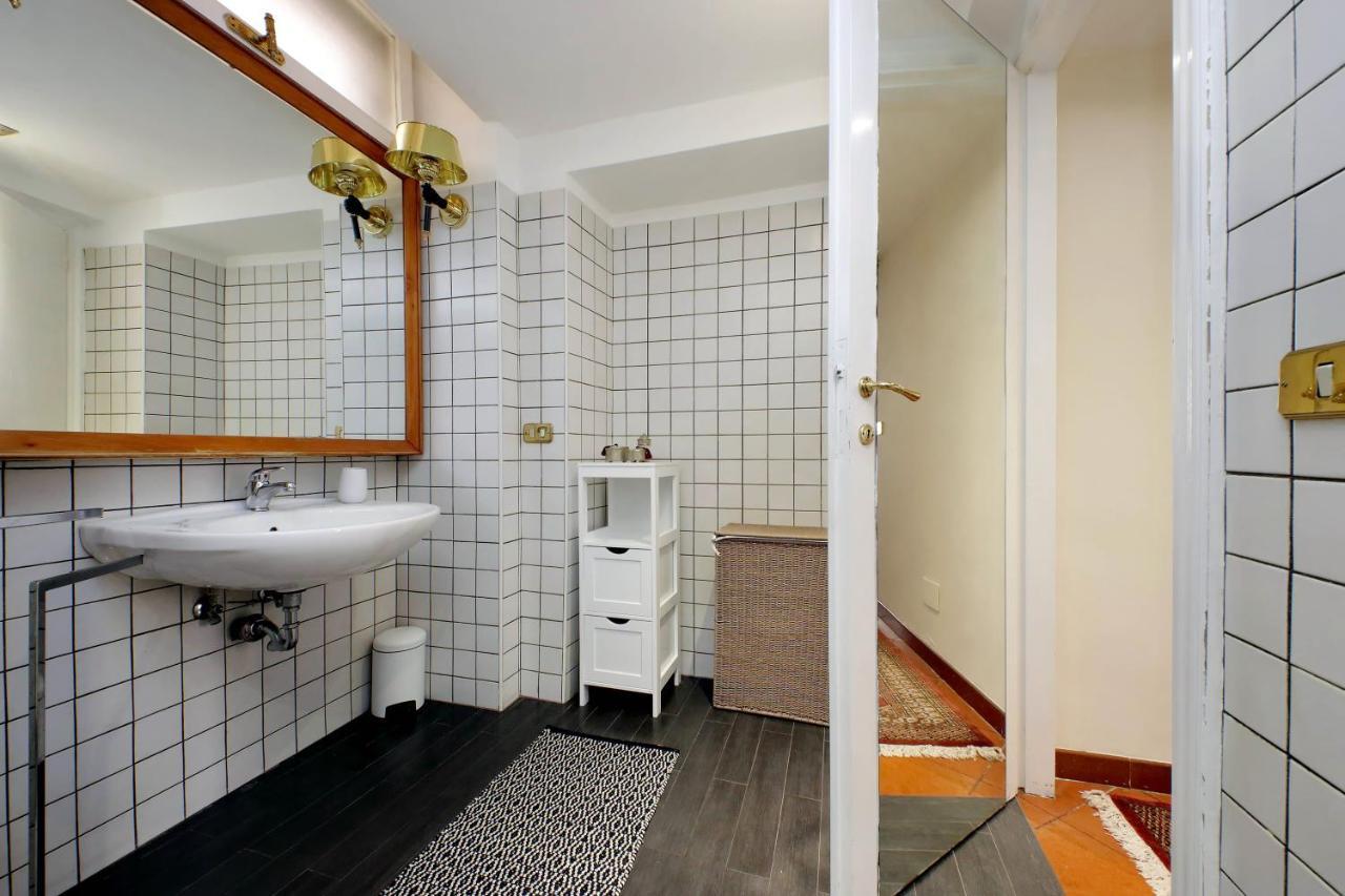 Leonina4 Cozy Apartment Рим Екстер'єр фото